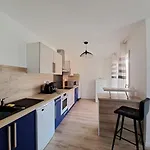 度假居 Belle Maison Malou Climatisee Calme, Piscine, Jacuzzi 3km Capbreton