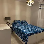 Belle Maison Malou Climatisee Calme, Piscine, Jacuzzi 3km Capbreton 度假居 拉本讷