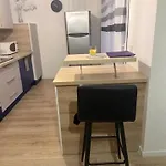 Belle Maison Malou Climatisee Calme, Piscine, Jacuzzi 3km Capbreton 度假居 *