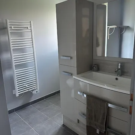 Maison Malou 3 Chambres, Moins Dd'un Kilometre De Toutes Commodités, Pistes Cyclables Devant L'entrée,a 10km De Bayonne, 6km Capbreton Et 3,8km De La De *