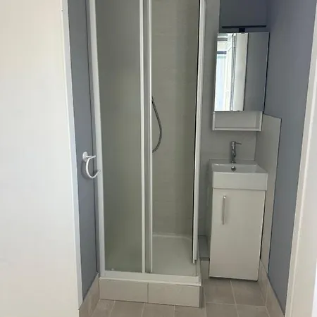 Сasa de vacaciones Maison Malou 3 Chambres, Moins Dd'un Kilometre De Toutes Commodités, Pistes Cyclables Devant L'entrée,a 10km De Bayonne, 6km Capbreton Et 3,8km De La De