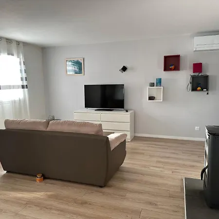 Maison Malou 3 Chambres, Moins Dd'un Kilometre De Toutes Commodités, Pistes Cyclables Devant L'entrée,a 10km De Bayonne, 6km Capbreton Et 3,8km De La De Сasa de vacaciones