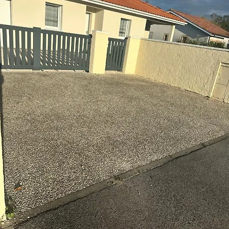 Belle Maison Malou Climatisee Calme, Piscine, Jacuzzi 3km Capbreton Holiday home