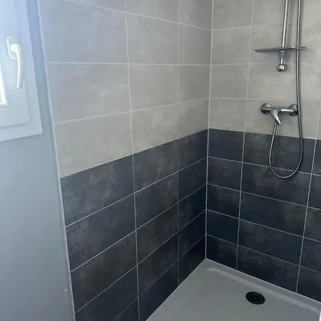 Holiday home Belle Maison Malou Climatisee Calme, Piscine, Jacuzzi 3km Capbreton