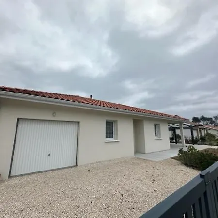 Maison Malou 3 Chambres, Moins Dd'un Kilometre De Toutes Commodités, Pistes Cyclables Devant L'entrée,a 10km De Bayonne, 6km Capbreton Et 3,8km De La De Labenne