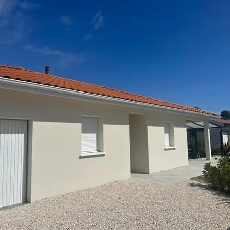 Ferienhaus Belle Maison Malou Climatisee Calme, Piscine, Jacuzzi 3km Capbreton *