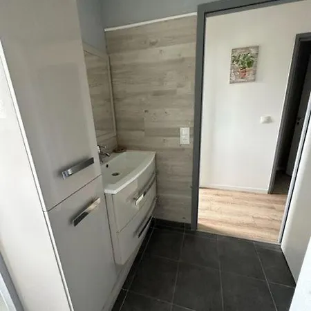 Maison Malou 3 Chambres, Moins Dd'un Kilometre De Toutes Commodités, Pistes Cyclables Devant L'entrée,a 10km De Bayonne, 6km Capbreton Et 3,8km De La De Hébergement de vacances *